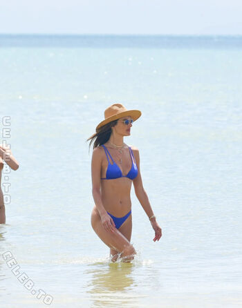 🔥 Alessandra ambrosio  page leaked private photo uncensored full