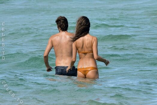 🔥 Alessandra ambrosio  page leaked private photo uncensored full