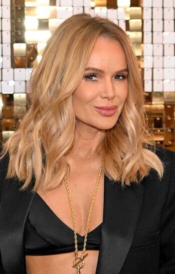 🔥 Amanda holden  page leaked private photo uncensored full