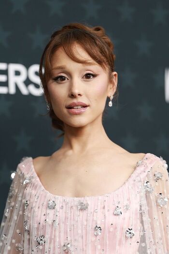 🔥 Ariana grande page leaked private photo uncensored full