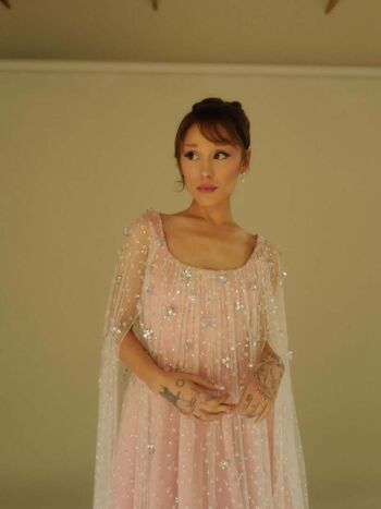 🔥 Ariana grande page leaked private photo uncensored full