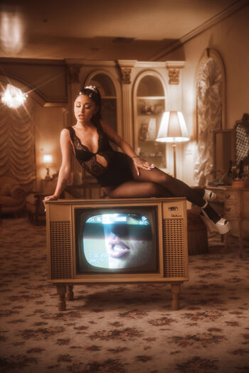 🔥 Ariana grande page leaked private photo uncensored full