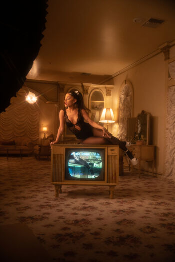 🔥 Ariana grande page leaked private photo uncensored full