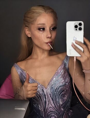 🔥 Ariana grande page leaked private photo uncensored full