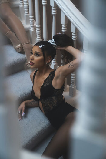 🔥 Ariana grande page leaked private photo uncensored full