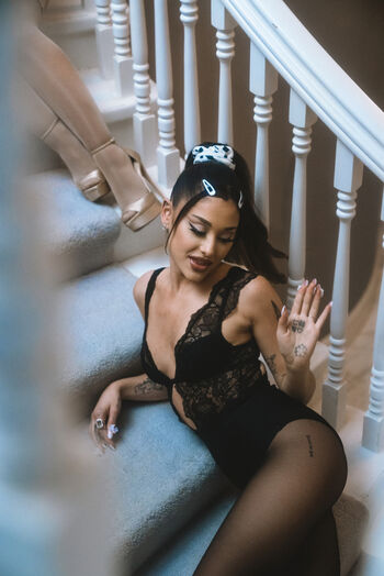 🔥 Ariana grande page leaked private photo uncensored full