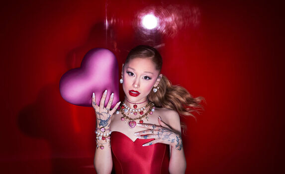 🔥 Ariana grande page leaked private photo uncensored full