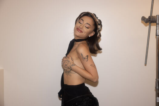 🔥 Ariana grande leaked private photo uncensored full