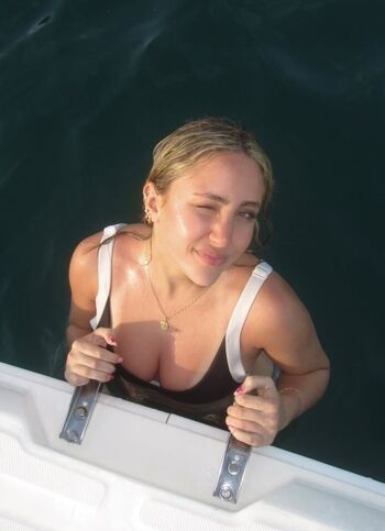 🔥 Ava kolker leaked private photo uncensored full