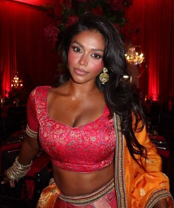 🔥 Bangladeshi leaked private photo uncensored full