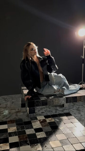 🔥 Busyaplus leaked private photo uncensored full