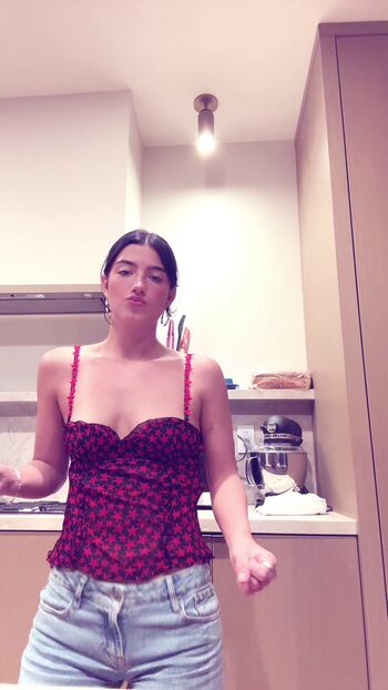 🔥 Charli d amelio page leaked private photo uncensored full