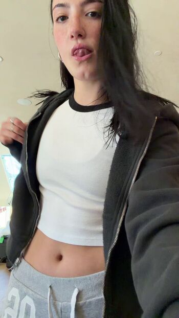 🔥 Charli d amelio page leaked private photo uncensored full