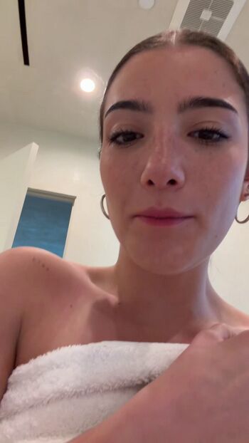 🔥 Charli d amelio page leaked private photo uncensored full