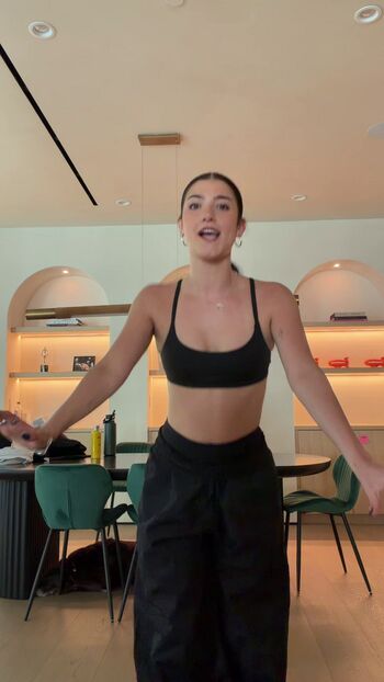 🔥 Charli d amelio page leaked private photo uncensored full