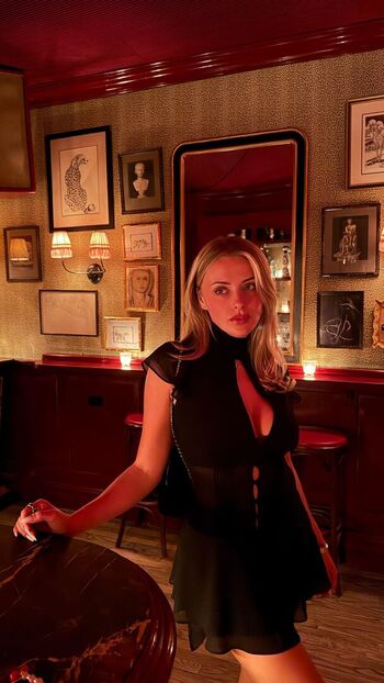 🔥 Corinna kopf  page leaked private photo uncensored full