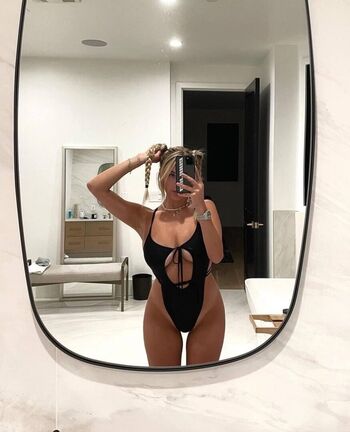 🔥 Corinna kopf  page leaked private photo uncensored full