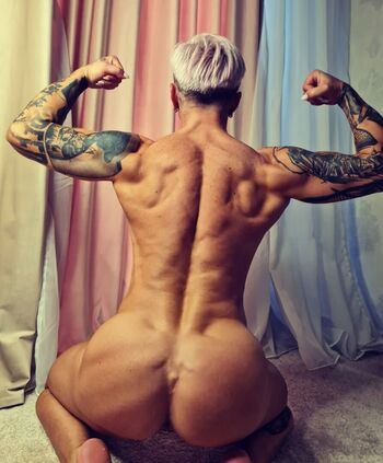 🔥 Crazyxbody  page leaked private photo uncensored full