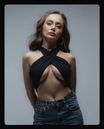 🔥 Damla sonmez leaked private photo uncensored full