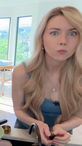 🔥 Dizzykitten leaked private photo uncensored full