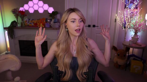 🔥 Dizzykitten leaked private photo uncensored full