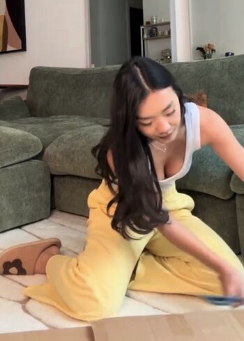 🔥 Eatingalonediaries leaked private photo uncensored full