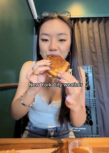 🔥 Eatingalonediaries leaked private photo uncensored full