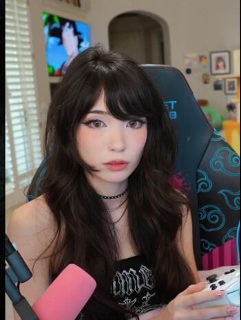 🔥 Emiru leaked private photo uncensored full