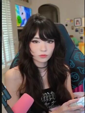 🔥 Emiru leaked private photo uncensored full
