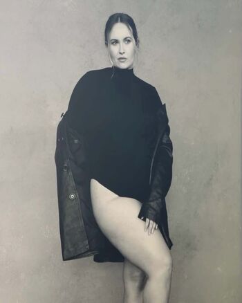 🔥 Erinmhk page leaked private photo uncensored full