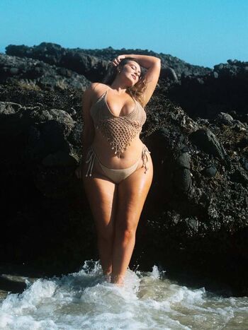 🔥 Erinmhk leaked private photo uncensored full