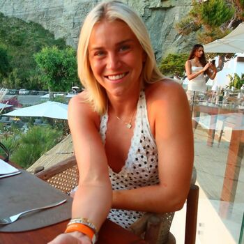 🔥 Female football page leaked private photo uncensored full