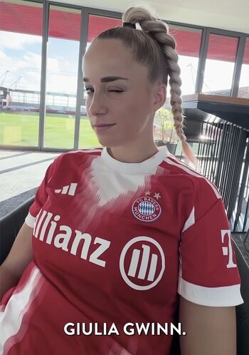 🔥 Female football page leaked private photo uncensored full