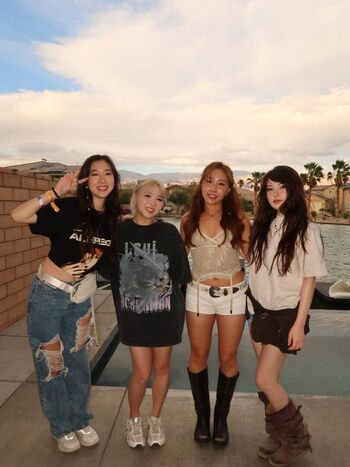 🔥 Fuslie page leaked private photo uncensored full