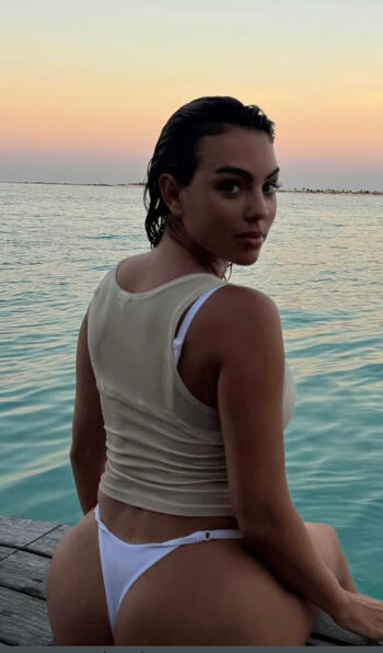 🔥 Georgina ronaldo leaked private photo uncensored full
