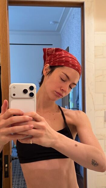 🔥 Gracie abrams leaked private photo uncensored full