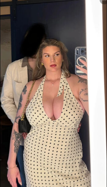 🔥 Itshannahowo page leaked private photo uncensored full