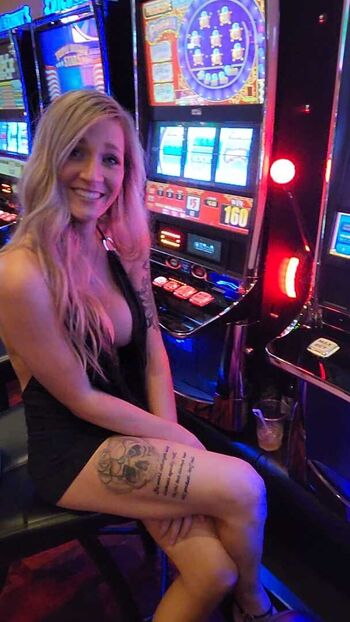 🔥 Katfit leaked private photo uncensored full