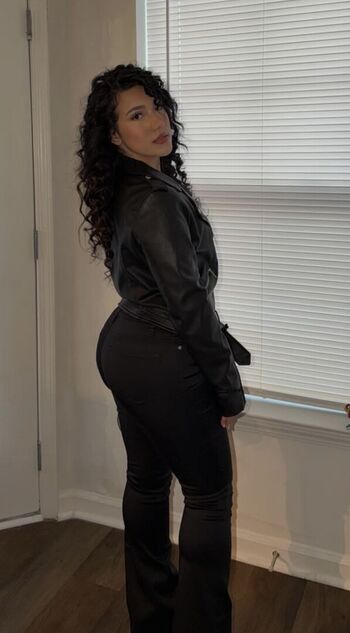 🔥 Kiaralise page leaked private photo uncensored full