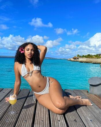 🔥 Lainiaofficial page leaked private photo uncensored full