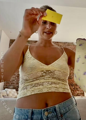 🔥 Lea breuer leaked private photo uncensored full