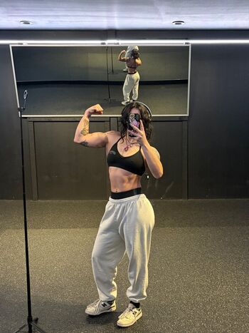 🔥 Lockerroomangel leaked private photo uncensored full