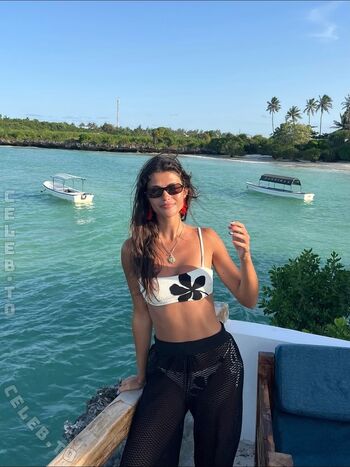 🔥 Luisinha oliveira page leaked private photo uncensored full