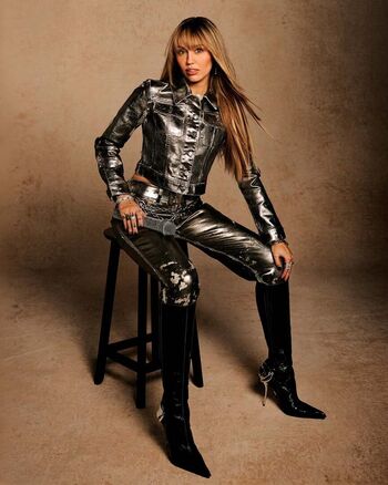 🔥 Miley cyrus page leaked private photo uncensored full