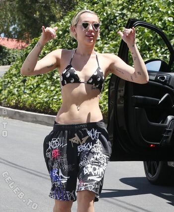 🔥 Miley cyrus page leaked private photo uncensored full