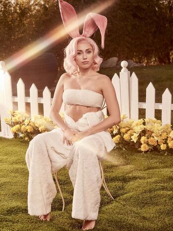 🔥 Miley cyrus page leaked private photo uncensored full