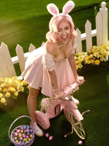 🔥 Miley cyrus page leaked private photo uncensored full