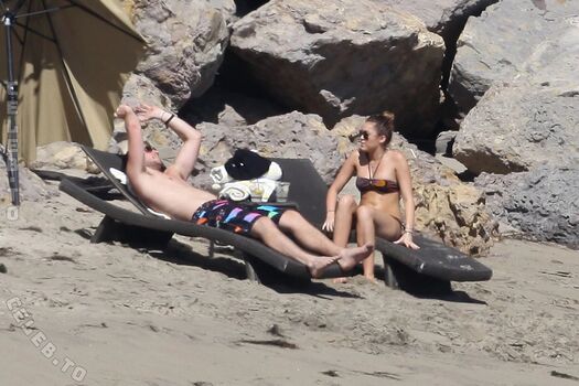 🔥 Miley cyrus page leaked private photo uncensored full