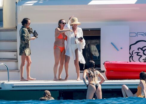 🔥 Nina dobrev leaked private photo uncensored full