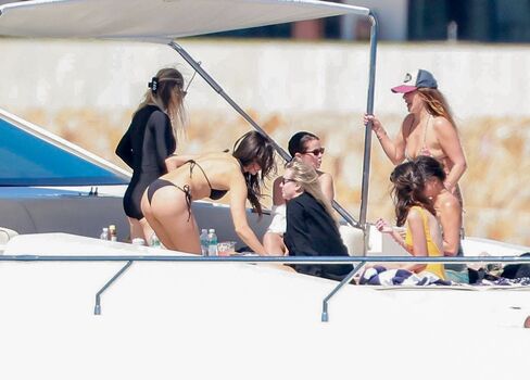 🔥 Nina dobrev leaked private photo uncensored full